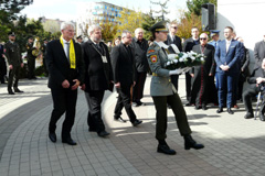 Zvi obrzok