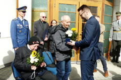 Zvi obrzok